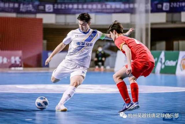 媒体人：李霄鹏可能加盟青岛海牛 陈洋去三镇